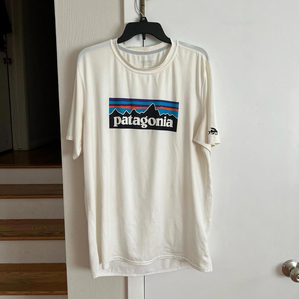 Patagonia P6 50+ UPF Men's Size Large Shirt